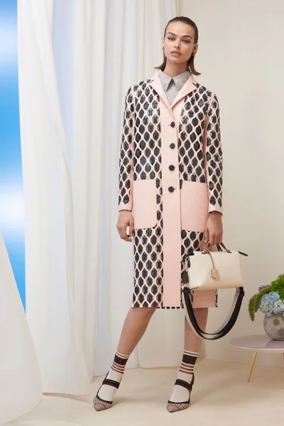 Look 11